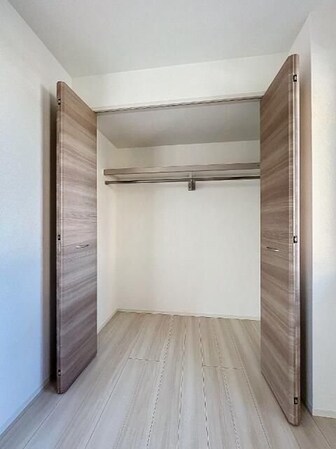 パインヒルズの物件内観写真